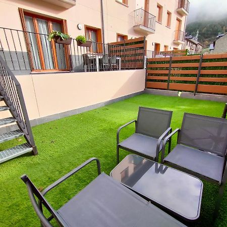 Apartament Jardin Araguas Villanúa Zewnętrze zdjęcie