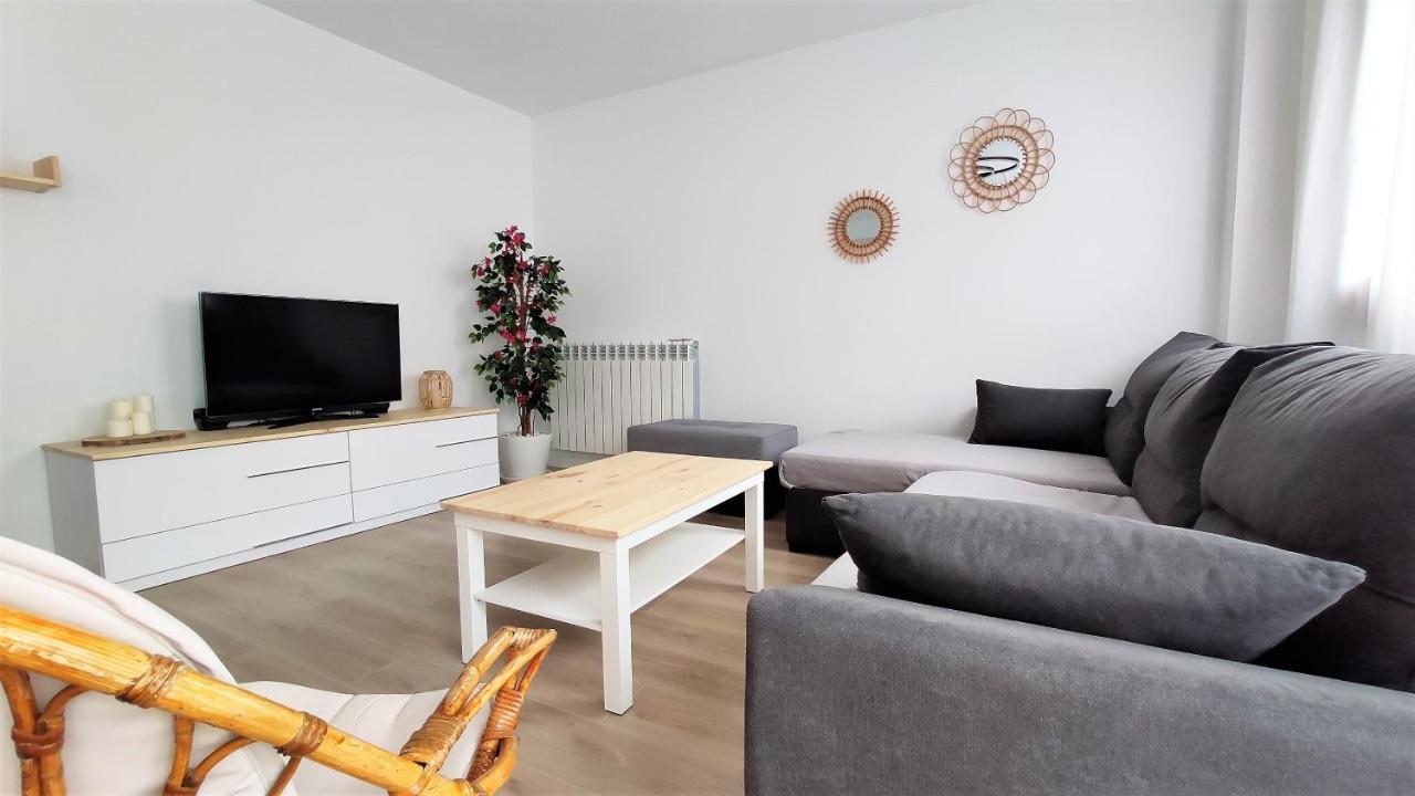 Apartament Jardin Araguas Villanúa Zewnętrze zdjęcie