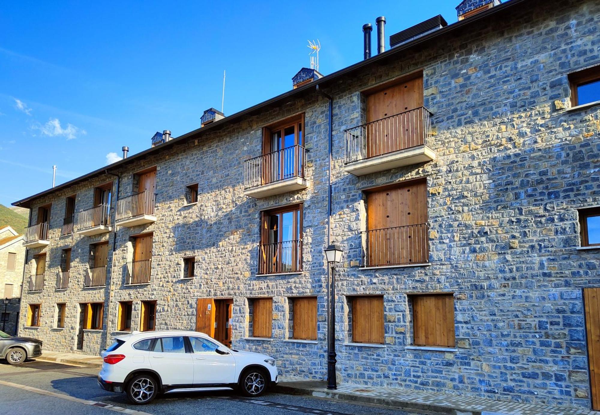 Apartament Jardin Araguas Villanúa Zewnętrze zdjęcie